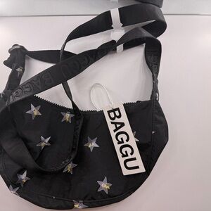 BAGGU Small Black Crescent Shoulder Bag with Star Print